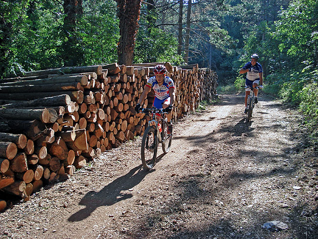 Assisi, Spello and the steep slopes of Mt. Subasio