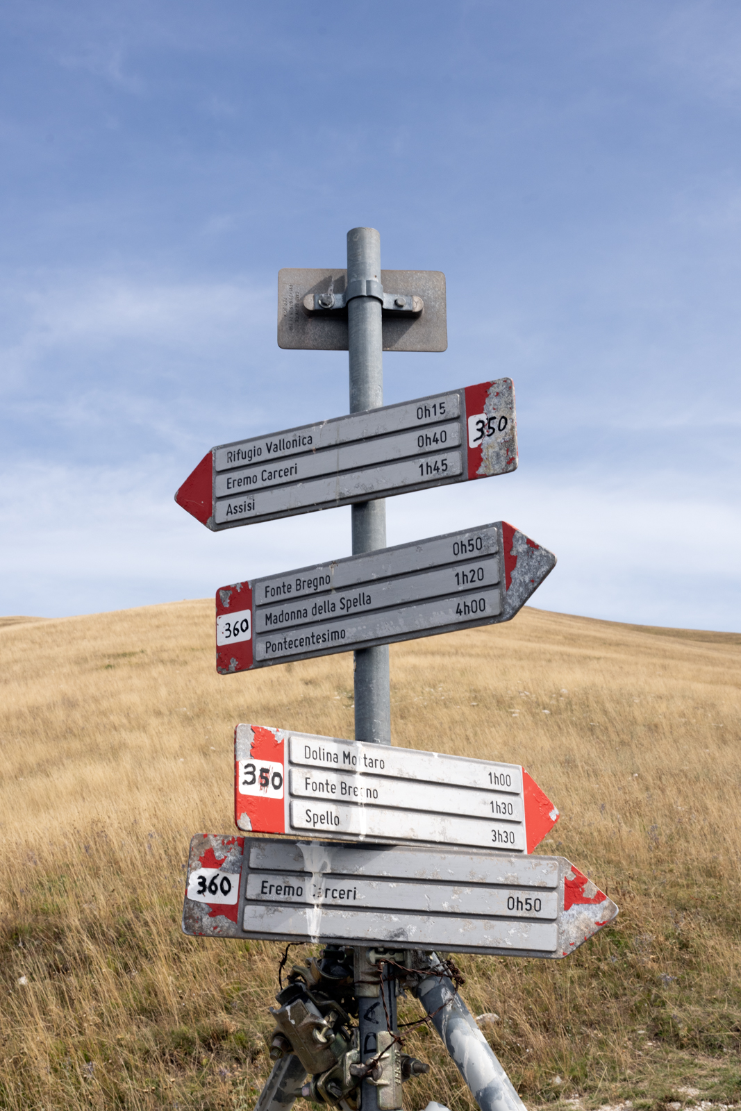 Indicazioni dei sentieri